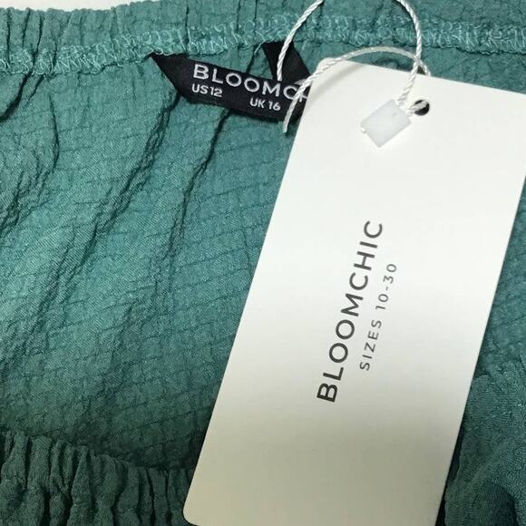 BLOOMCHIC SZ 12 L Green Solid Cut Out Knotted Hem One Shoulder Blouse NWT B95 - Picture 6 of 8